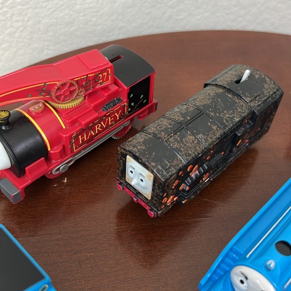 Lot Of 6 Thomas The Train & Friends Trackmaster Motorized Trains - Picture 5 of 8